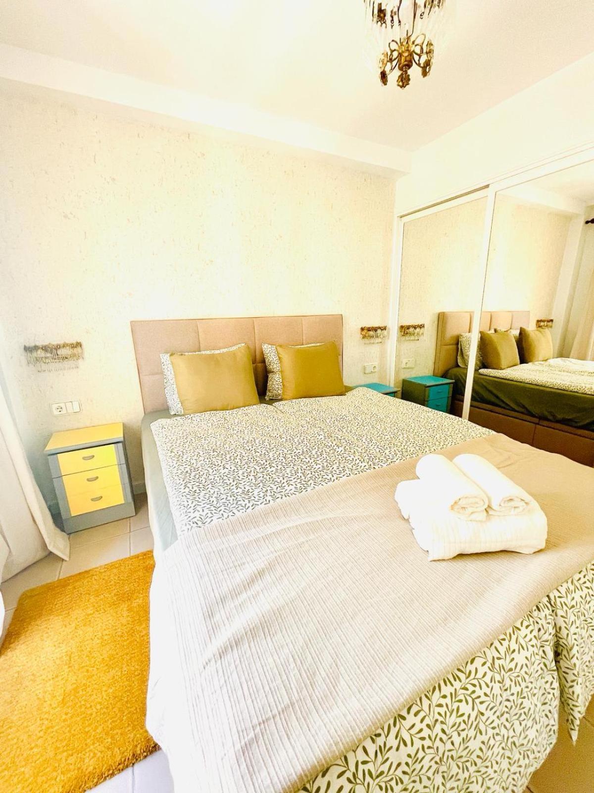 Apartamento Centro Torremolinos Con Solarium Zewnętrze zdjęcie